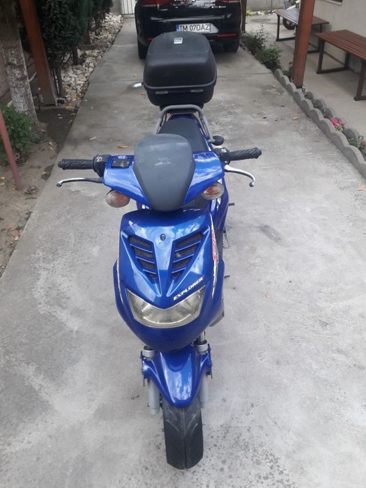Vand scuter Explorer 49cc