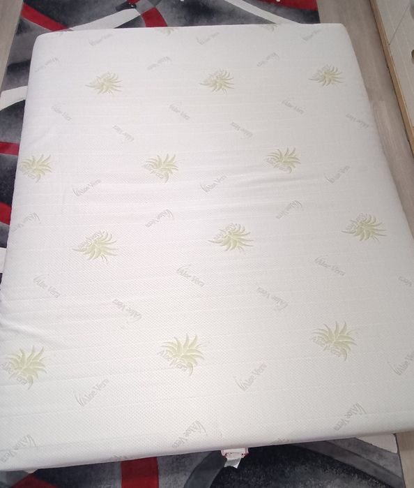 Vând saltea pat aloe vera