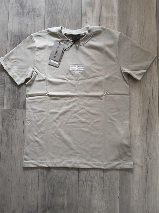 Tricou Balenciaga 2025