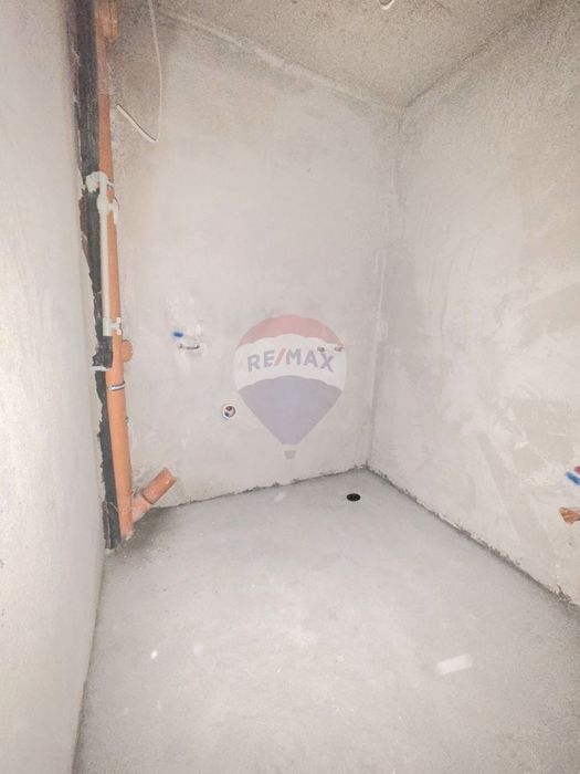 Продава се Тристаен апартамент в Варна, Владислав Варненчик - 95 кв.м за 1474 €/кв.м - Снимка #12