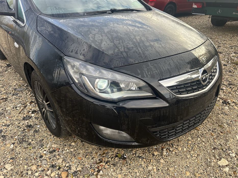 Фар/Фарове Xenon,Led за Опел Астра J 2009-2013г.!