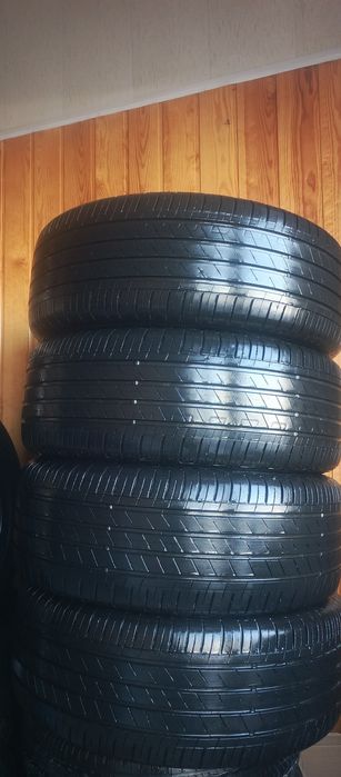 Balon 215/55/17 razmer