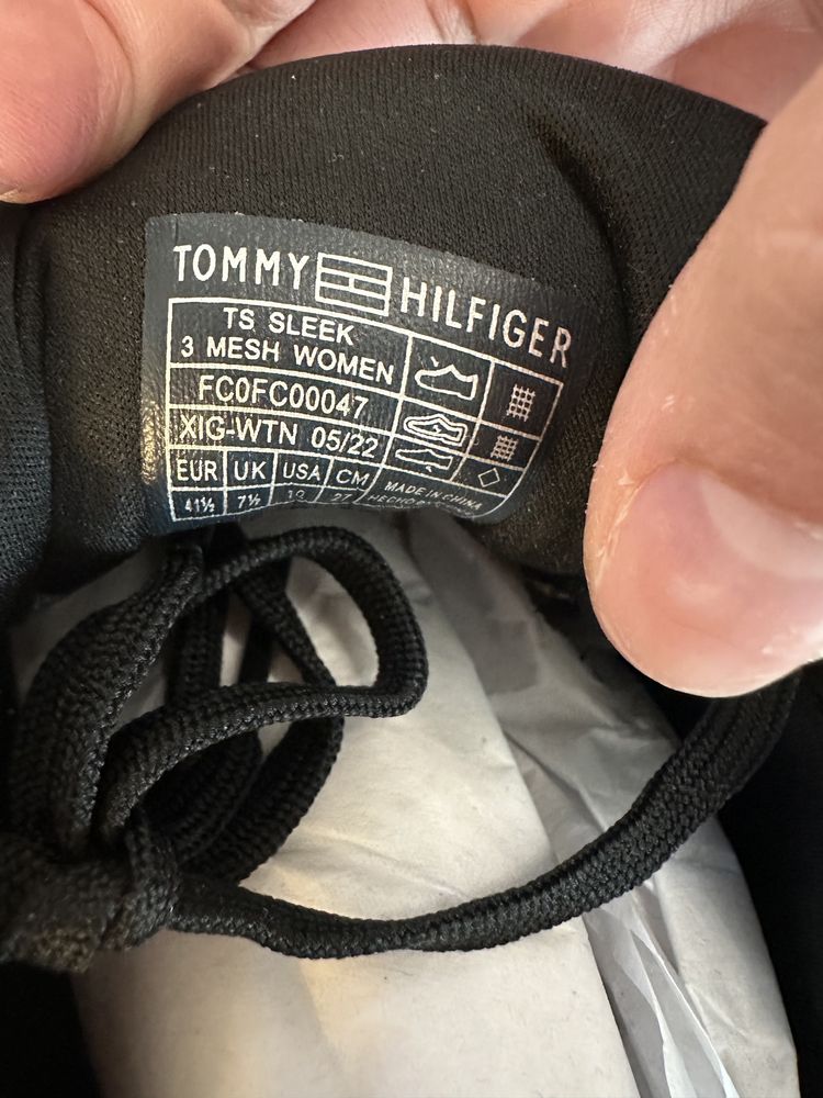 Нови Маратонки Tommy Hilfiger 41.5