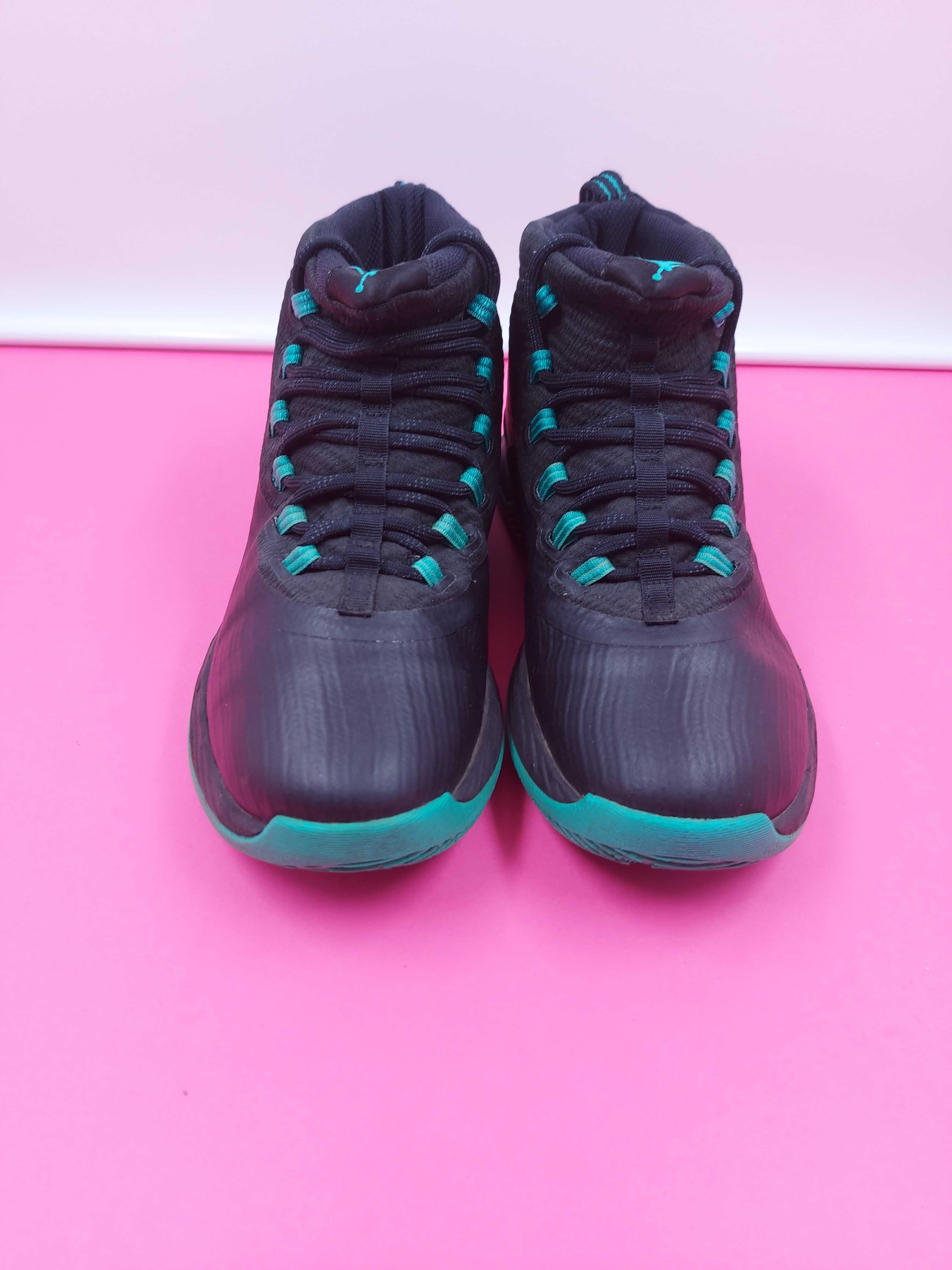 Jordan Ultra Fly 2 Black Jade номер 42.5 Оригинални мъжки кецове