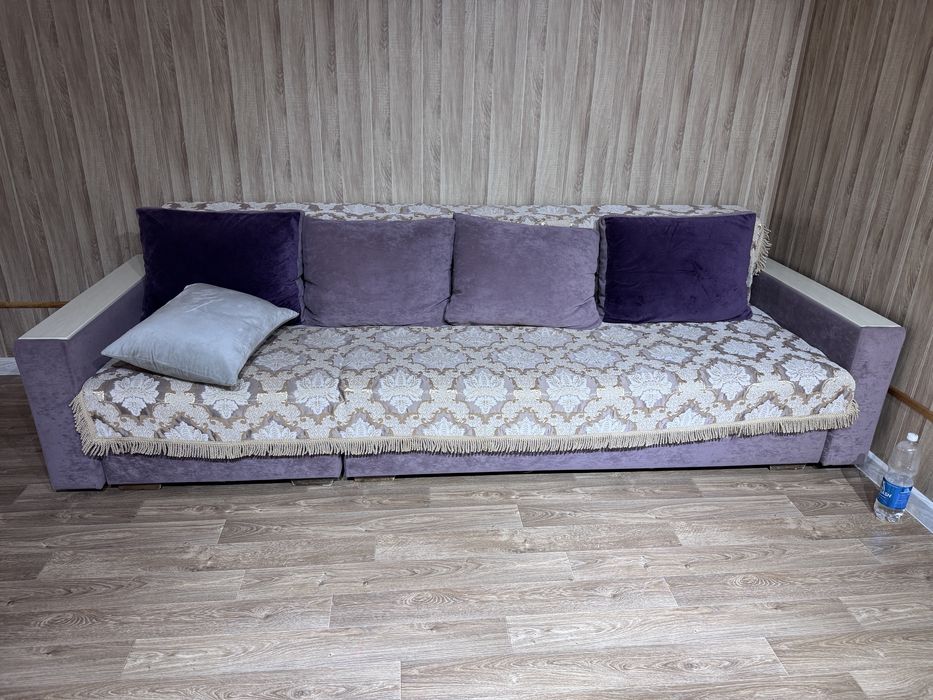 Продам два дивана