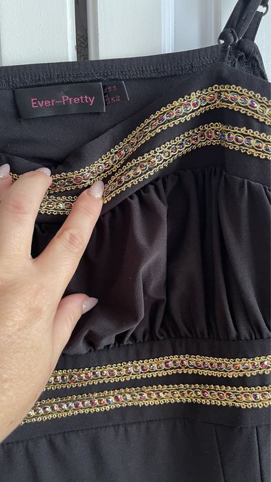 Стилна рокля.