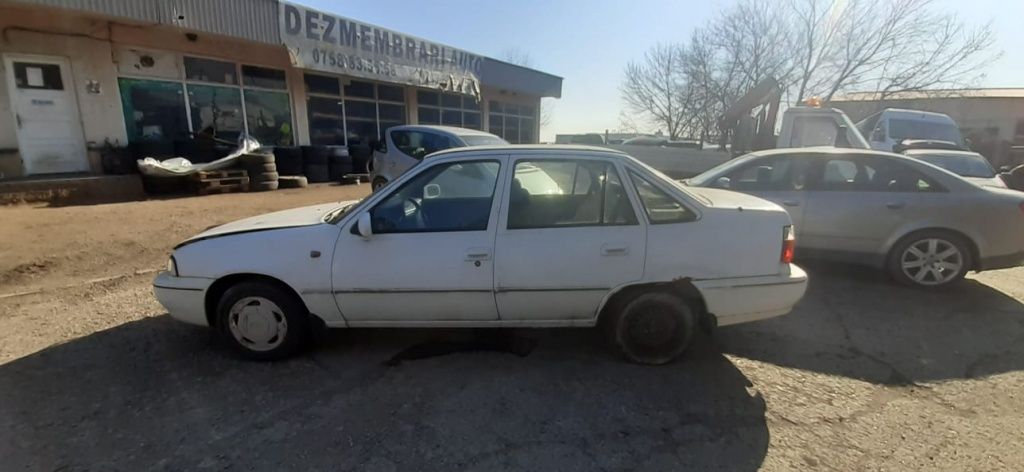 Dezmembrez Daewoo Cielo,an fabricatie 1996,1.5 benzina,cod motor G15MF