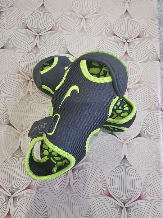 Детски сандали за момче