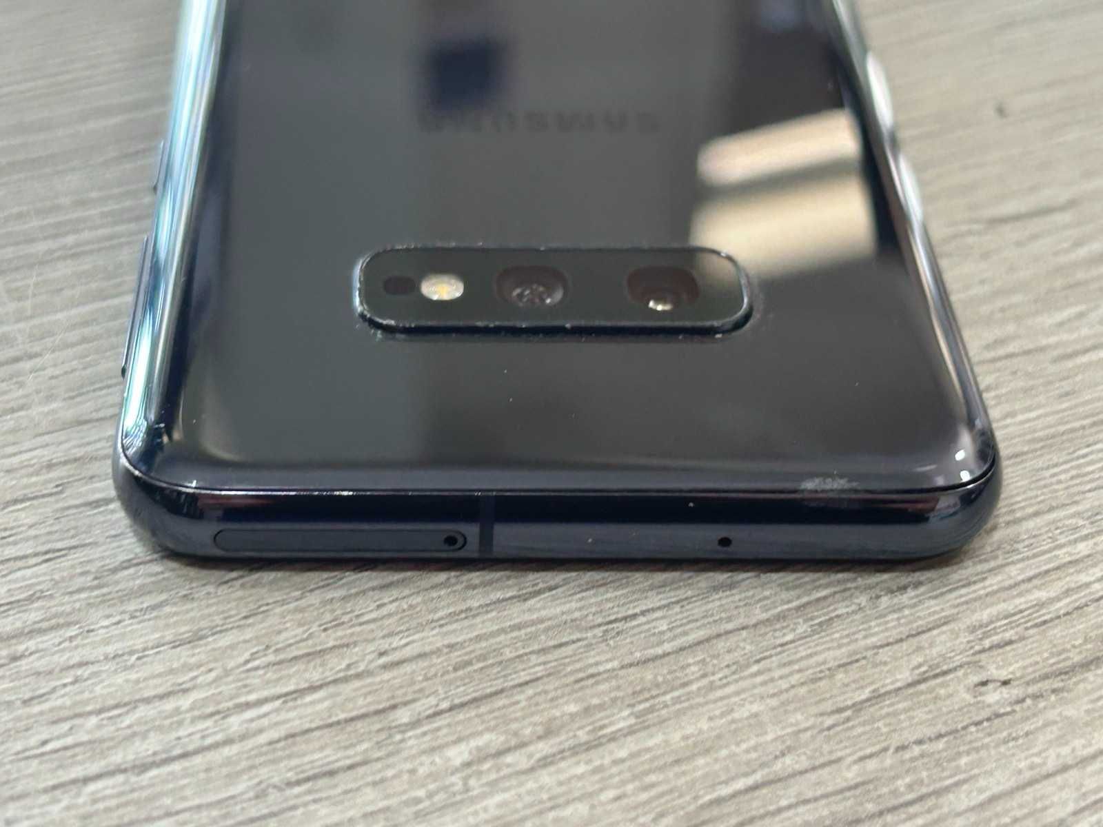 Samsung Galaxy S10e 128GB 6 RAM Dual