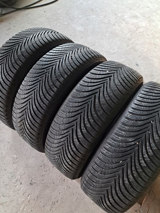 4 anvelope iarnă 205 60 r16 Michelin