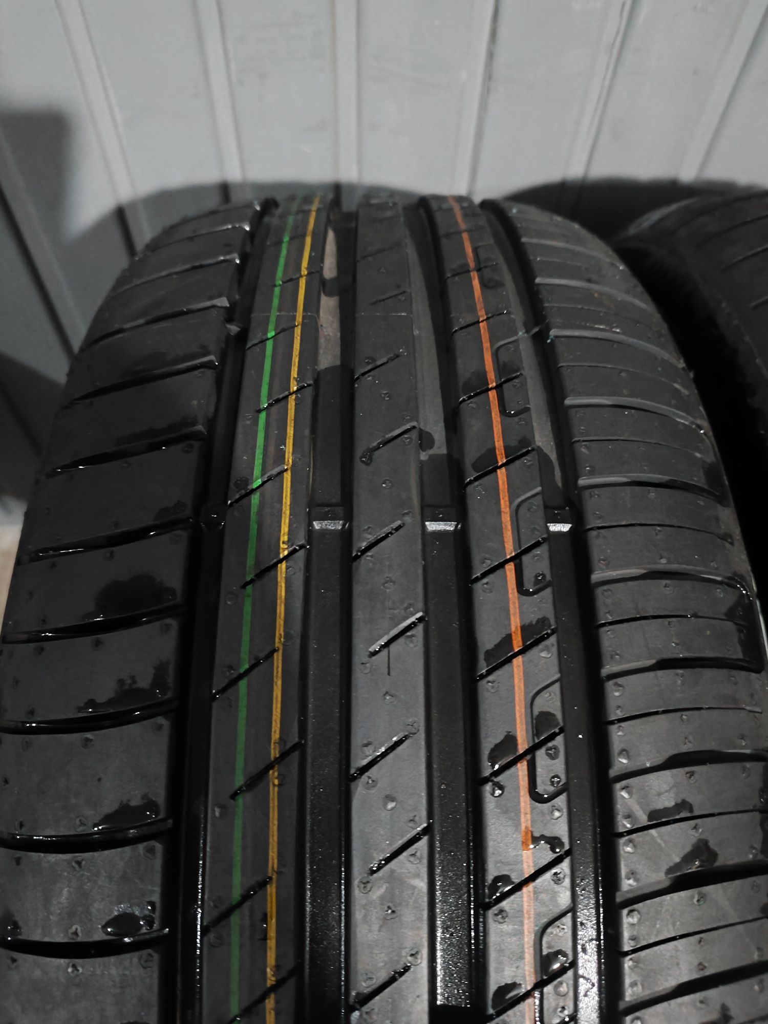 225/45 R18 Good Year новые 2 шт в наличии