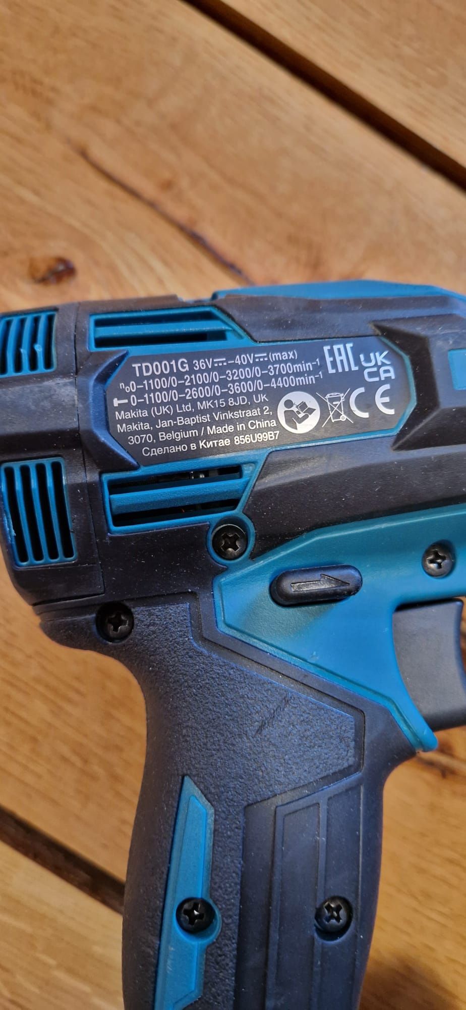 Makita autofiletanta,impact pe acumulator de 40 V