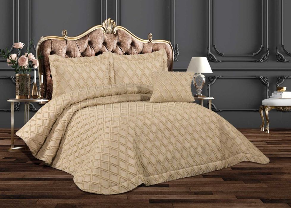 Set cuvertura 3,4,6 piese Marca Estima