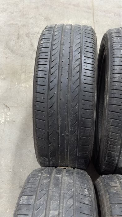 4 бр. Гуми Toyo 215/50/18