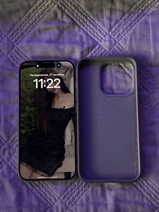 продаю iPhone 15 pro