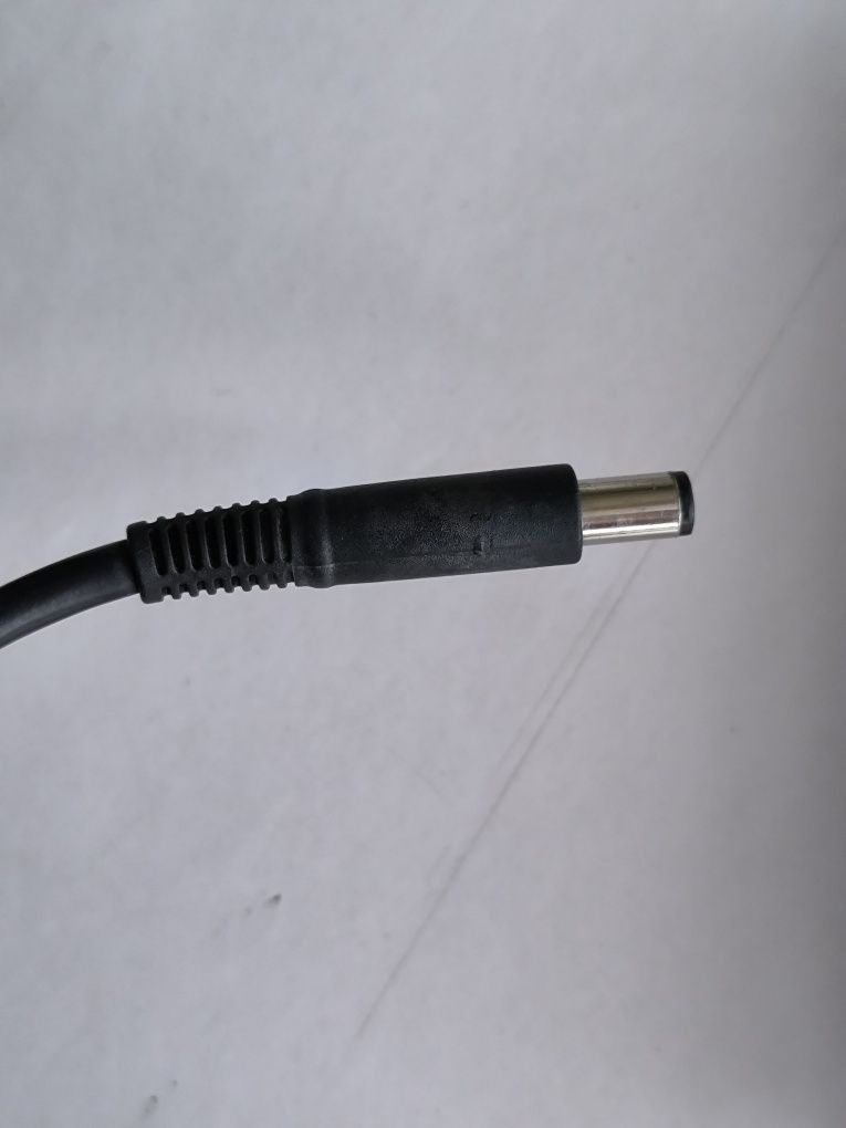 130W и 180W Dell зарядно за лаптоп