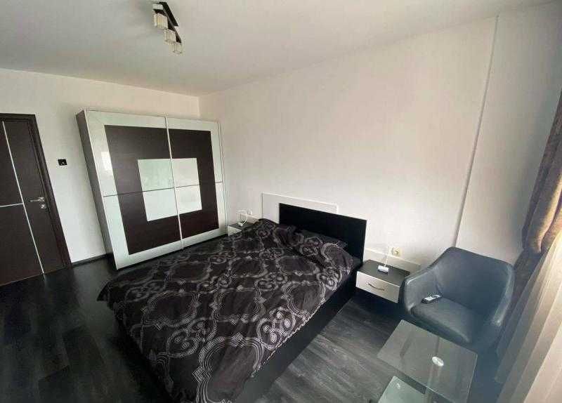 Дава се под наем Двустаен апартамент в Бургас, Изгрев - 70 кв.м за 459 € - Снимка #4