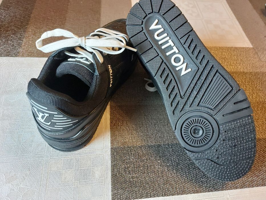 Мъжки обувки LOUIS VUITTON