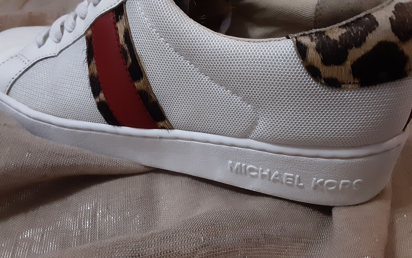 (37) MICHAEL KORS оригинални естествена кожа