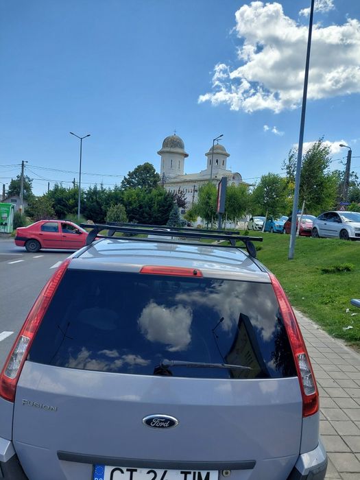 Ford Fusion 1.6 benzina