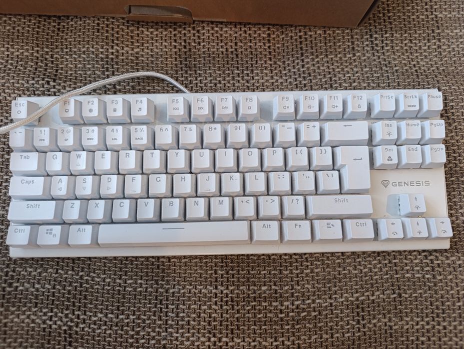 Клавиатура Genesis Thor 303TKL