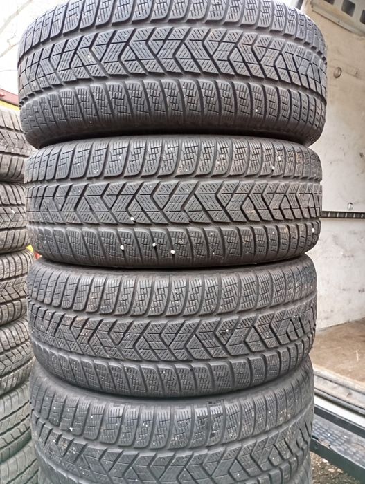 Anvelope 235/55/18 Pirelli