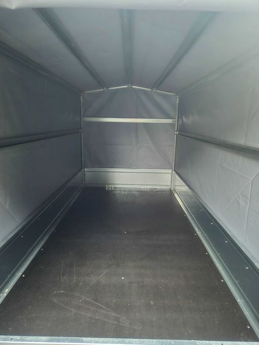 Inchiriez remorca auto