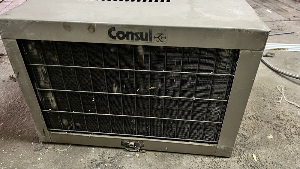 Климатик за прозорец 7000btu Consul CR07F