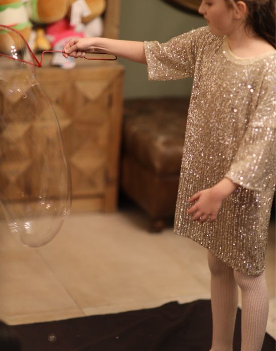 Нарядное платье на девочку 9-11 лет