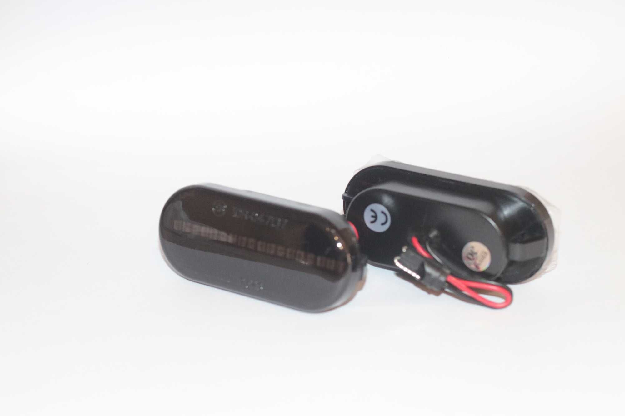 LED Бягащи мигачи за VW, ключове с 2 или 3 бутона и лого.
