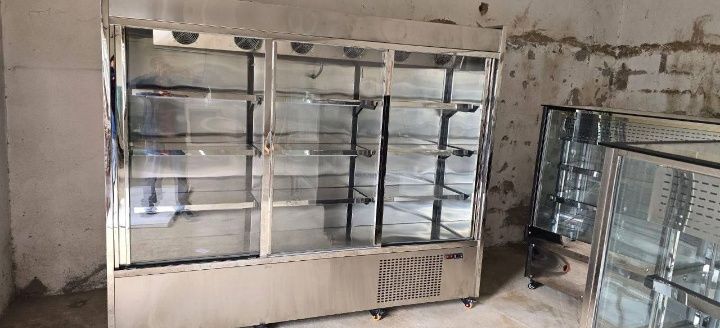 Витринные холодильники