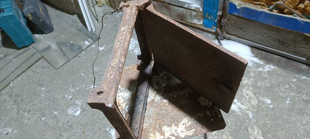 Продам дверьце на каменную печь