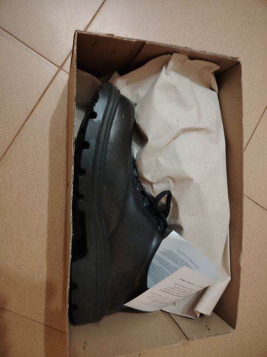 Работни обувки и кубинки