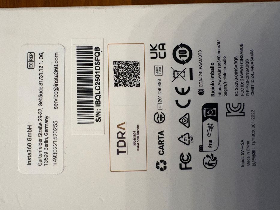 Insta360 Flow 2 PRO - pachet impecabil, cu etichete pe el