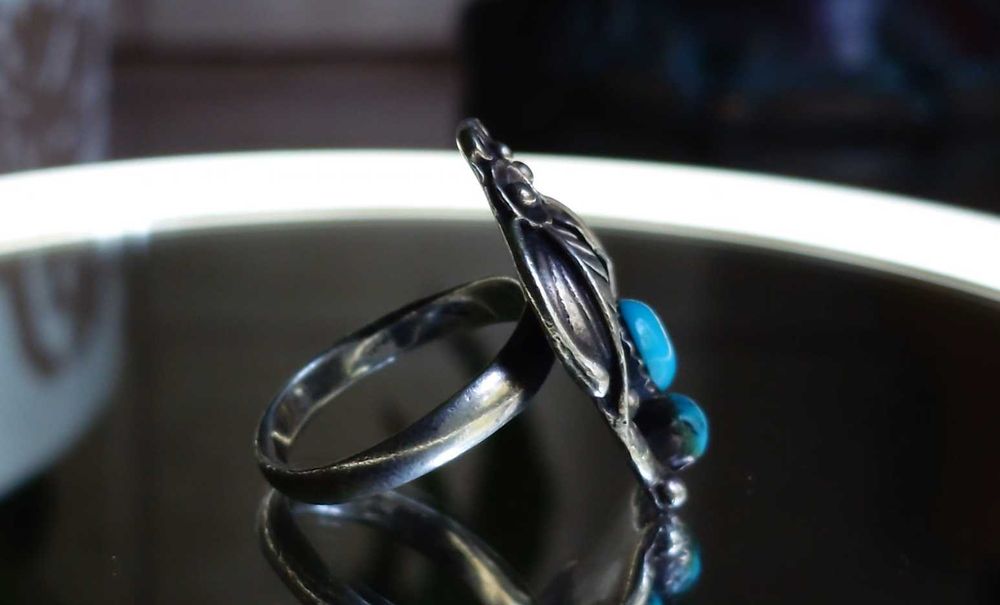 Inel argint cu turcoaz natural – model floral mexican , posibil Navajo