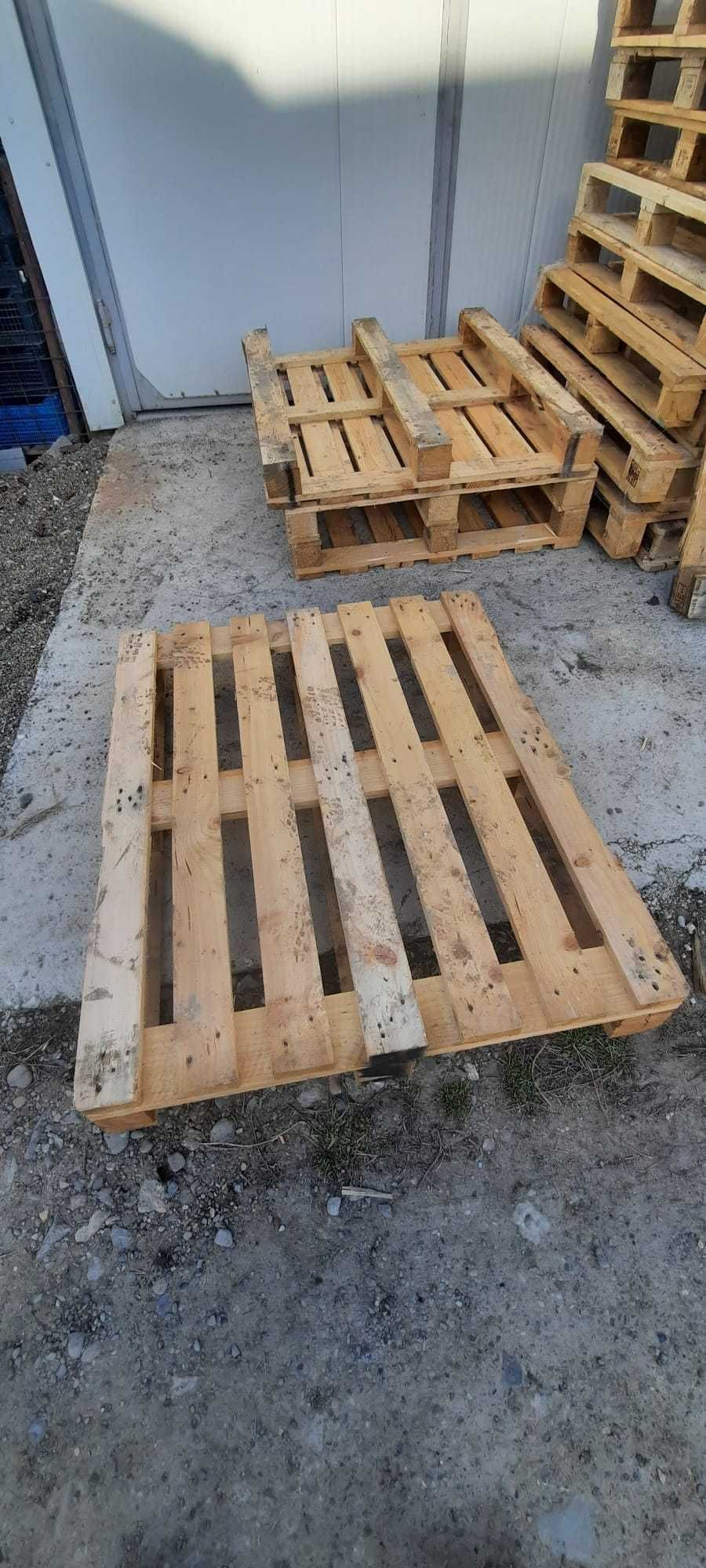 PALETI lemn non Euro 120 x 100 folositi o singura data. Incarcare moto