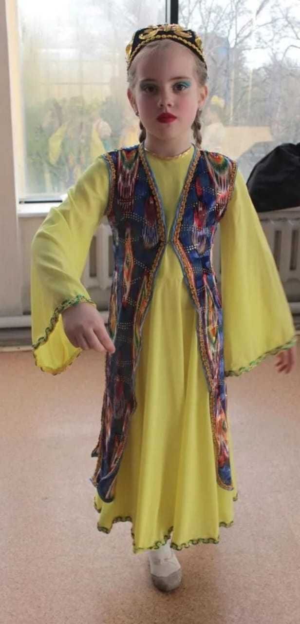 Узбекский костюм  на 8-10 лет  Костюм на 8-10 лет на девочку