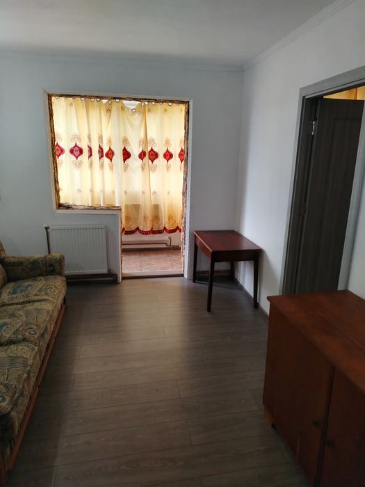 Apartament de inchiriat