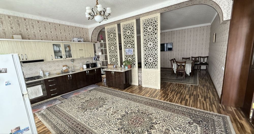 Продажа дома на Алмазарском районе