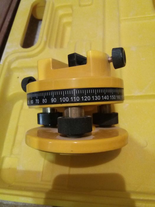 Лазeр Нивелир 670 / Laser 670