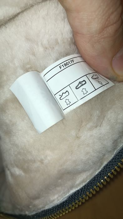 Cizme iarna UGG, mărime 38