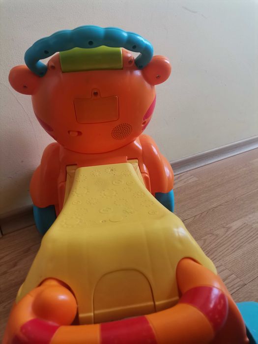 Fisher Price Играчка за прохождане ЛЪВЧЕ 2в1