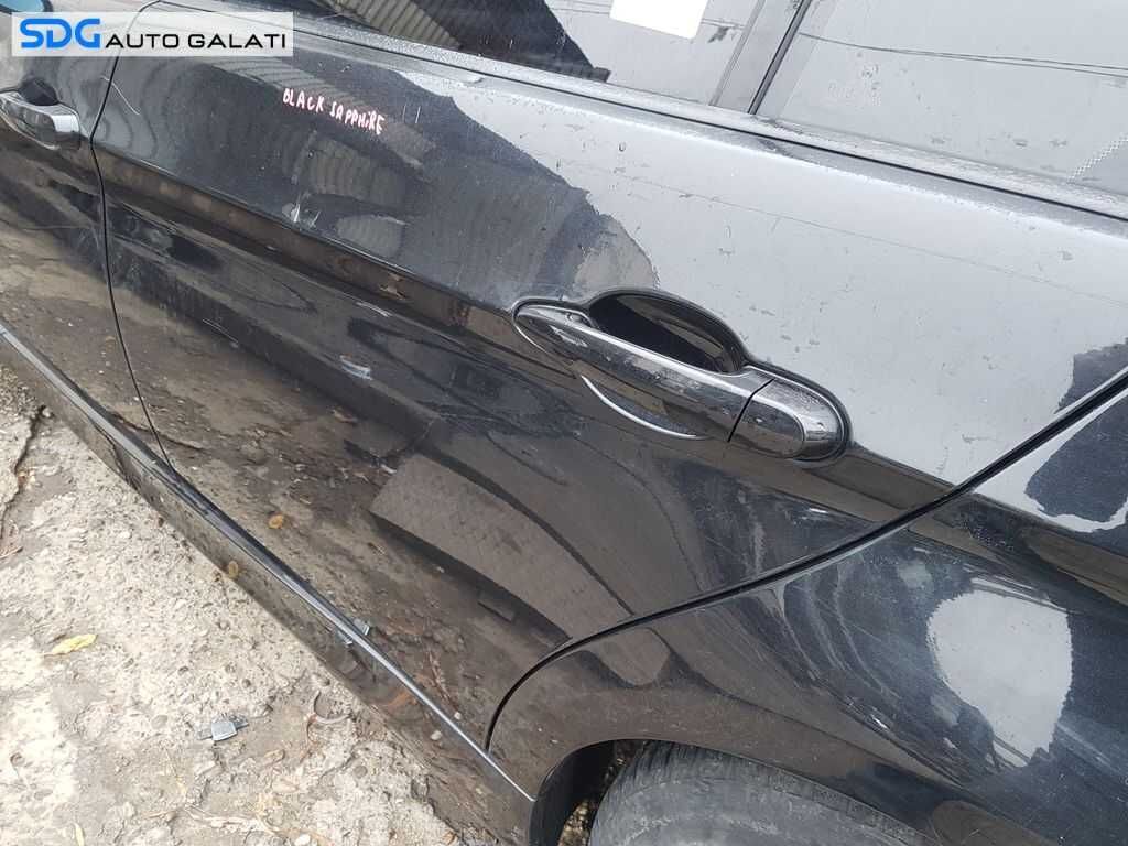 Usa Usi Portiera Portiere Dezechipata Spate Stanga cu Mici Defecte BMW Seria 3 E90 2004 - 2011 Culoare 475 Black Sapphire Metallic
