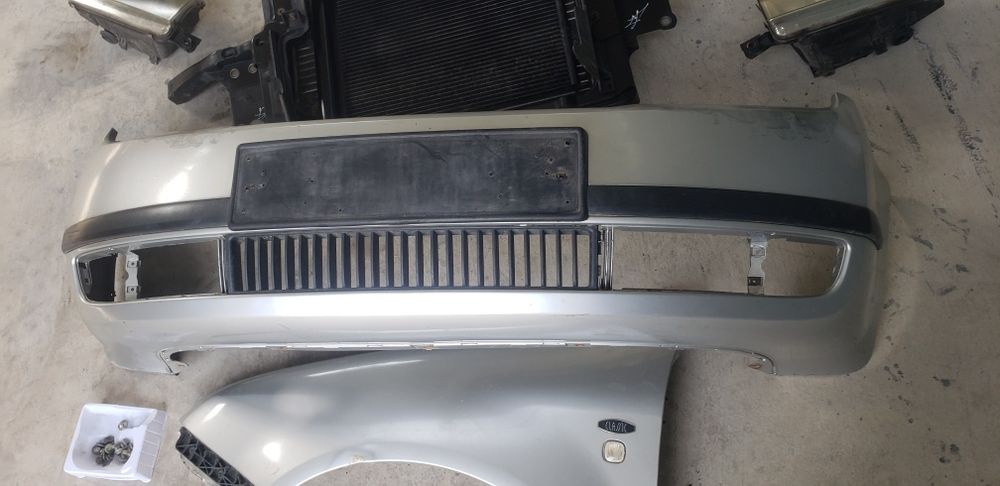 Skoda fabia 2001,capota,bara fata,faruri,  radiator aripa