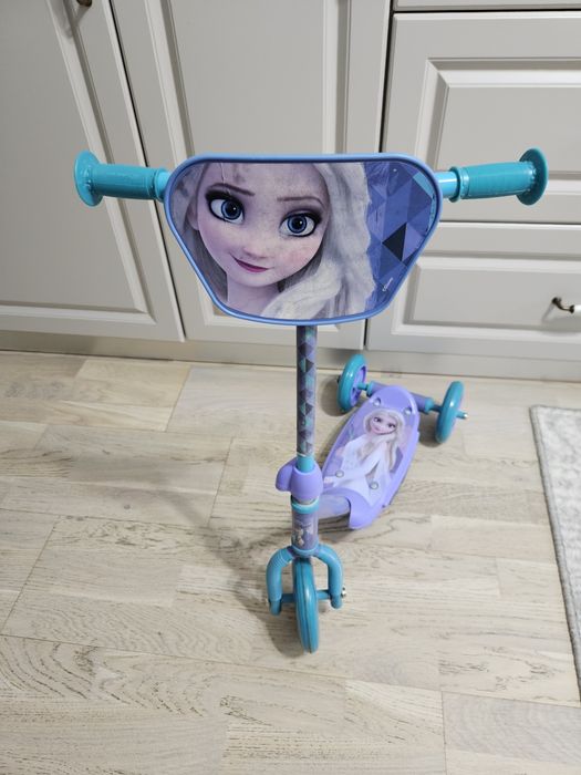 Trotineta copii Frozen