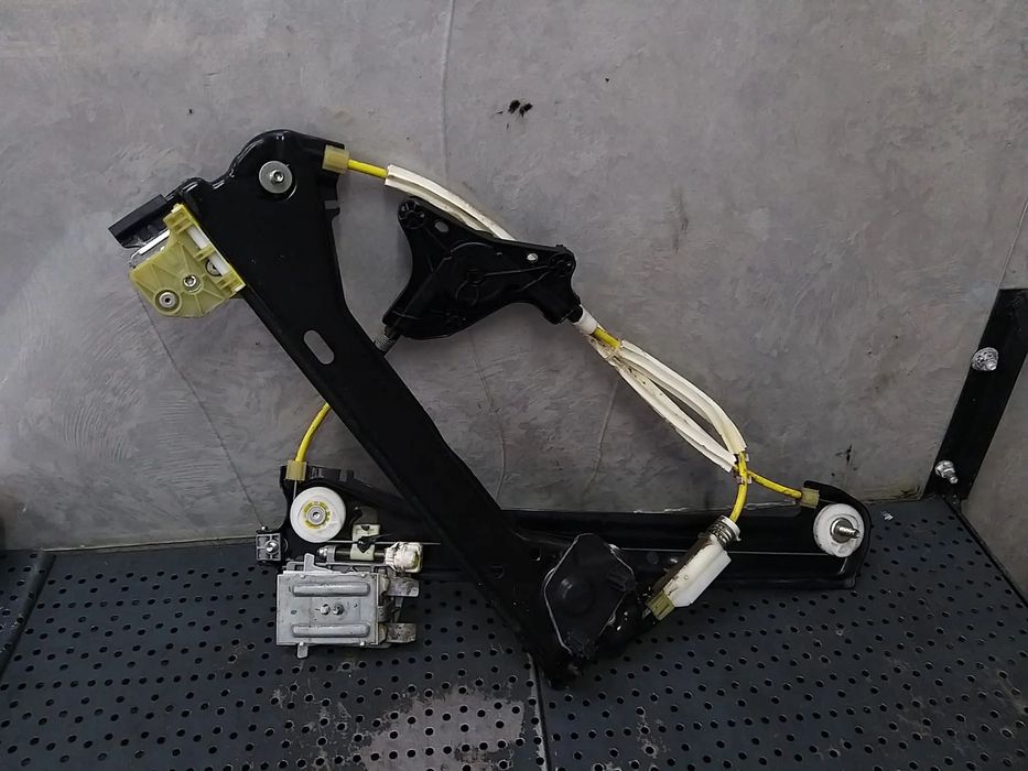 Macara geam electric stanga spate mercedes cla x117 935669103