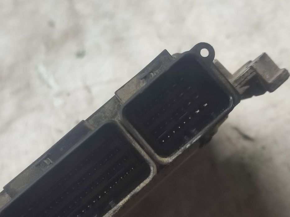 Calculator motor ECU 0281032811 1.5 dci k9k626 Dacia Logan 2 [facelif