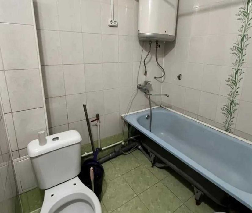 В аренду по 4 мкр