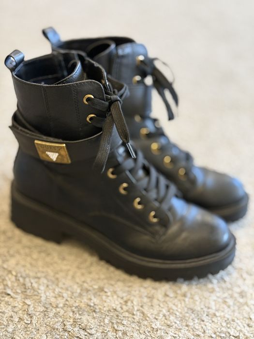 Ботуши черни Guess 37