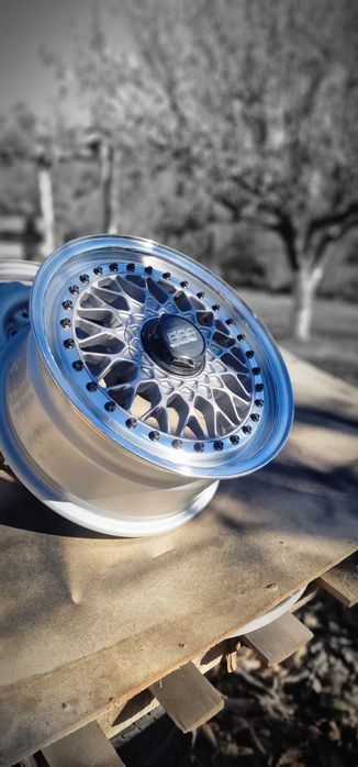 Лети джанти BBS RS 010 15"